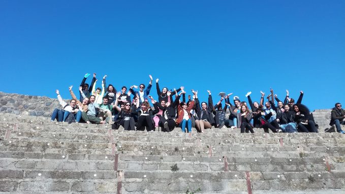 Les élèves du voyage en Italie  à Pompéi !